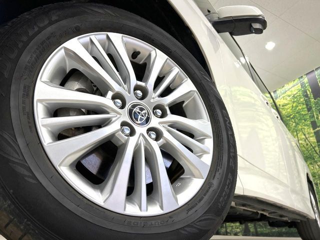 TOYOTA NOAH HYBRID 2022 Image 31