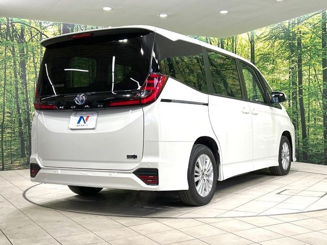 TOYOTA NOAH HYBRID 2022 Image 31