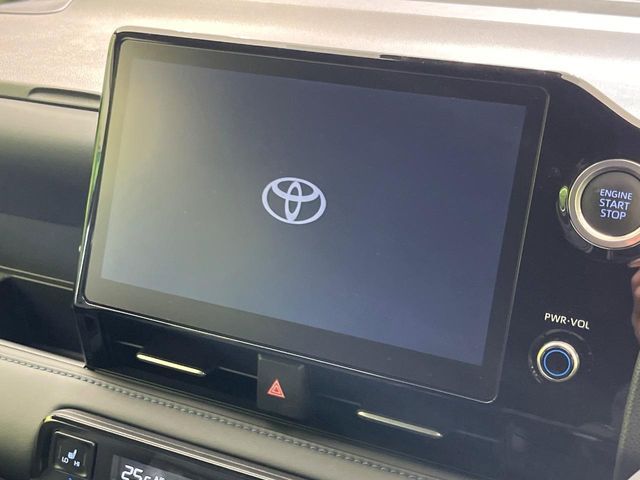 TOYOTA VOXY 2022 Image 31