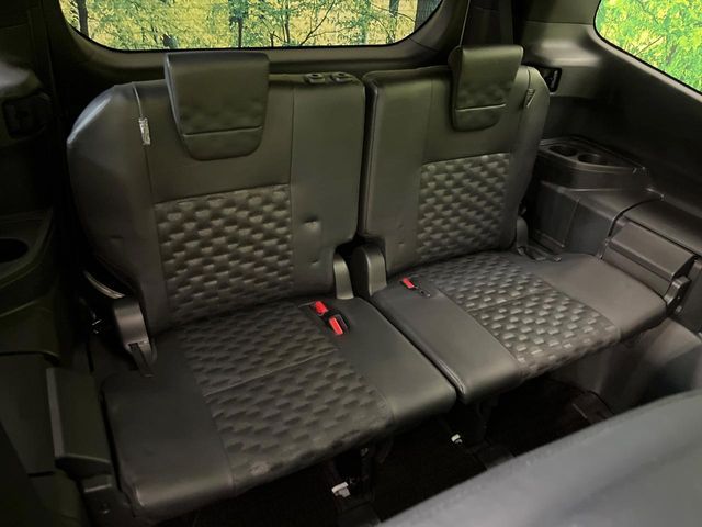 TOYOTA VOXY 2022 Image 31