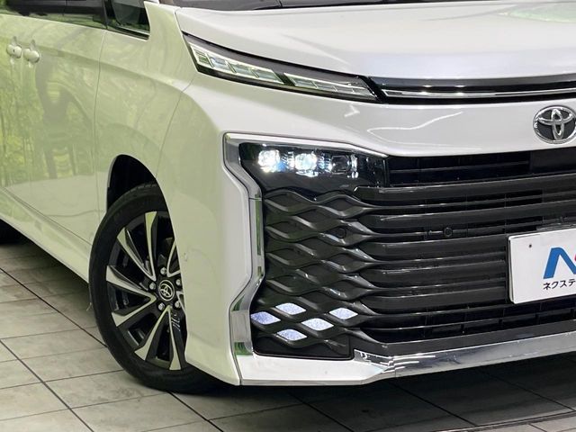 TOYOTA VOXY 2022 Image 31