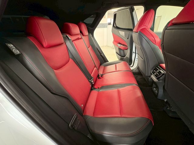 TOYOTA LEXUS NX450H+ AWD 2023 Image 31