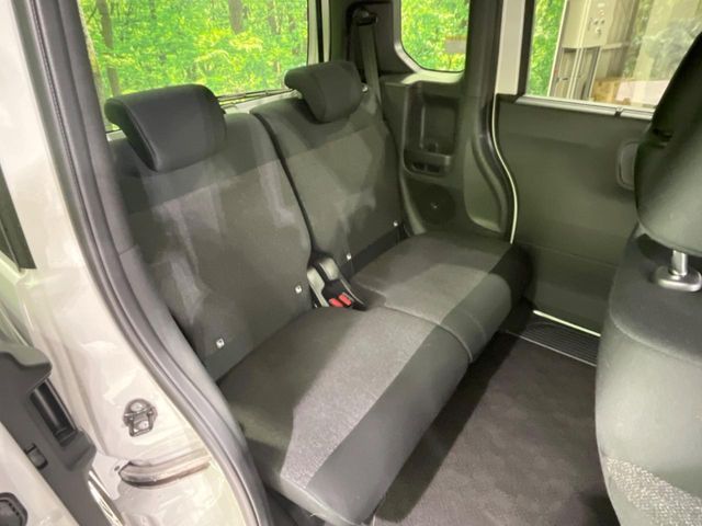 HONDA N BOX CUSTOM 2024 Image 31