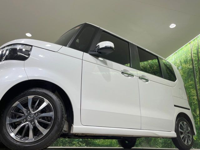 HONDA N BOX CUSTOM 2024 Image 31