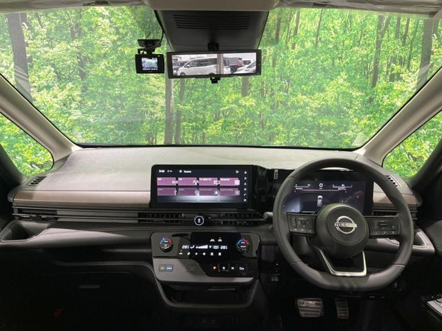 NISSAN SERENA  WG 2025 Image 31