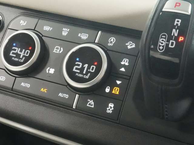 ROVER DEFENDER 2022 Image 31