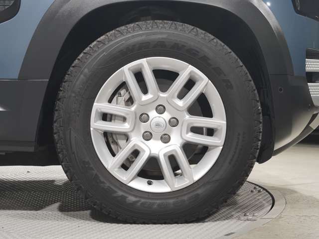 ROVER DEFENDER 2022 Image 31