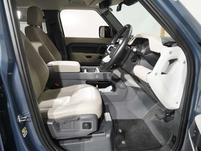 ROVER DEFENDER 2022 Image 31