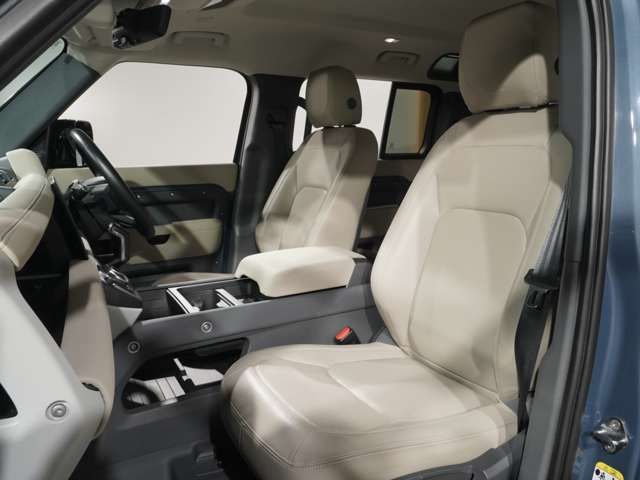 ROVER DEFENDER 2022 Image 31