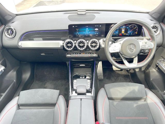 MERCEDES BENZ GLB 2023 Image 31