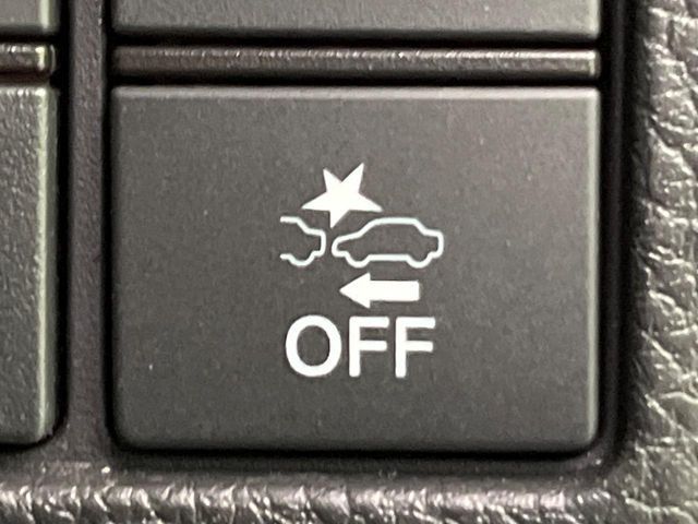 HONDA N BOX CUSTOM 2020 Image 31