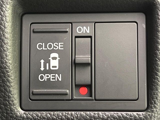 HONDA N BOX CUSTOM 2020 Image 31