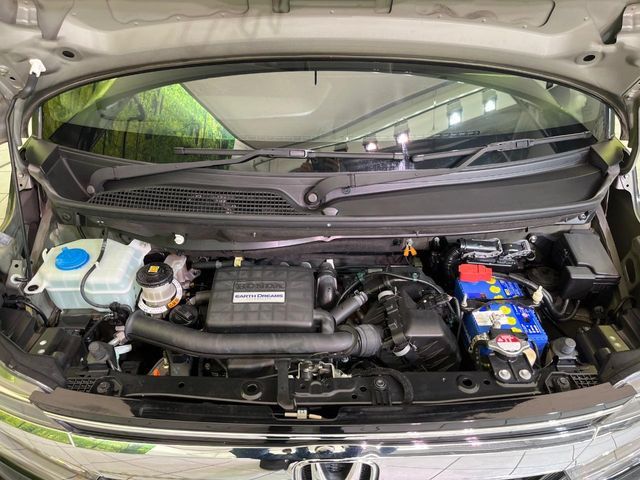 HONDA N BOX CUSTOM 2020 Image 31