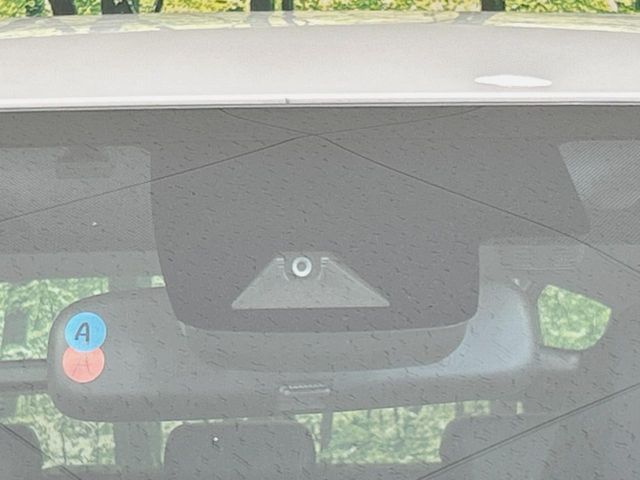 TOYOTA PRIUS 2019 Image 31