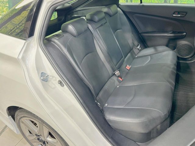 TOYOTA PRIUS 2019 Image 31