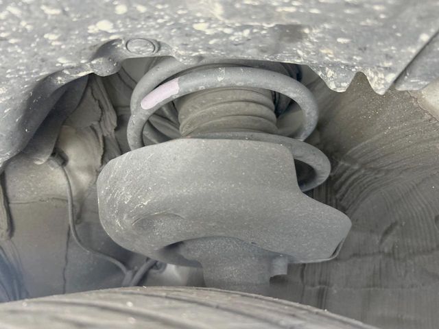 TOYOTA PRIUS 2019 Image 31