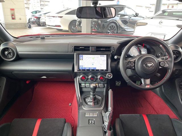 TOYOTA GR86 2023 Image 31