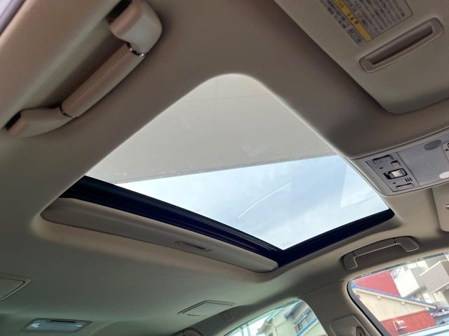 TOYOTA LEXUS LS460 2015 Image 31