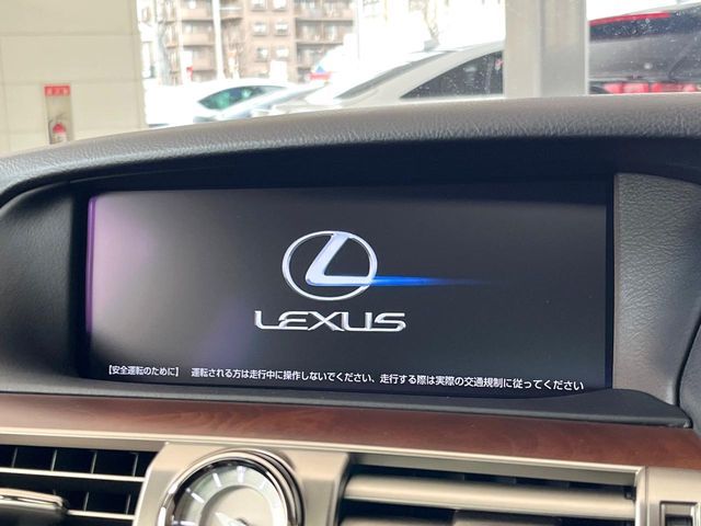 TOYOTA LEXUS LS460 2015 Image 31