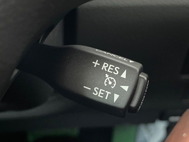 TOYOTA LEXUS LS460 2015 Image 31