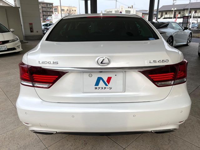 TOYOTA LEXUS LS460 2015 Image 31