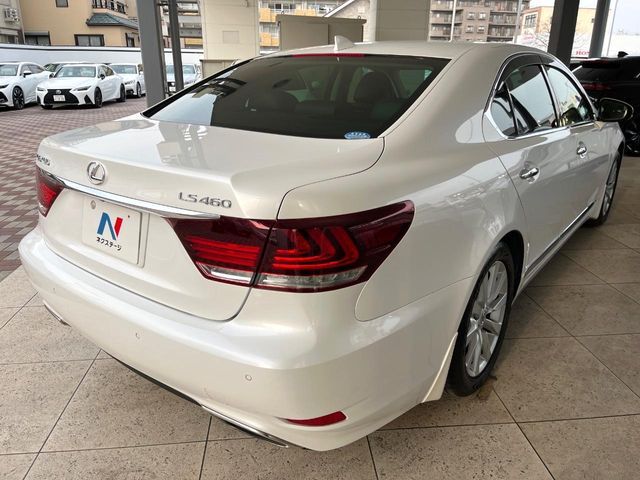 TOYOTA LEXUS LS460 2015 Image 31