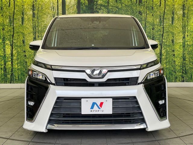 TOYOTA VOXY 2017 Image 31