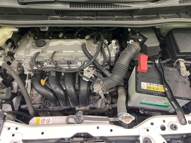 TOYOTA VOXY 2017 Image 31