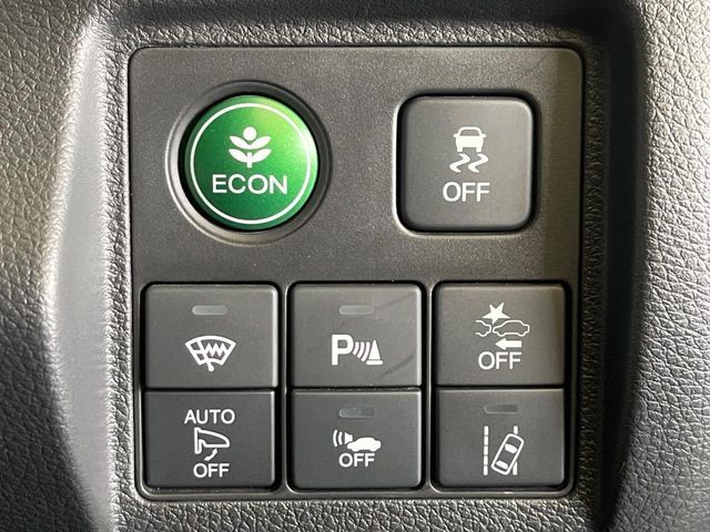 HONDA VEZEL HYBRID 2016 Image 31