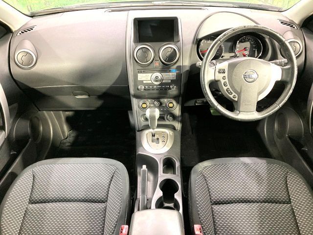 NISSAN DUALIS 2011 Image 31