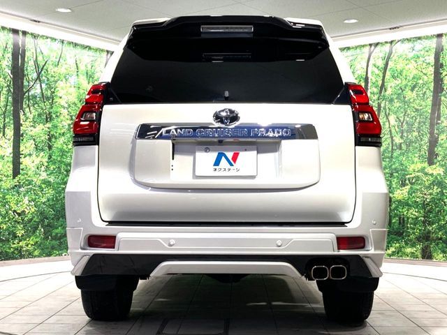 TOYOTA LANDCRUISER PRADO 2023 Image 31