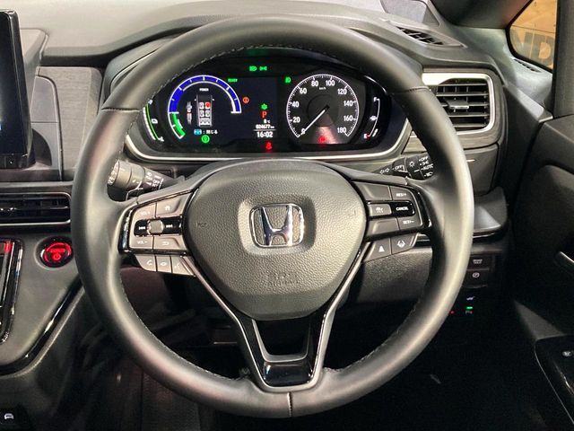 HONDA ODYSSEY E:HEV 2024 Image 31