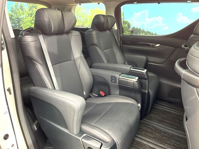 TOYOTA ALPHARD 2022 Image 31