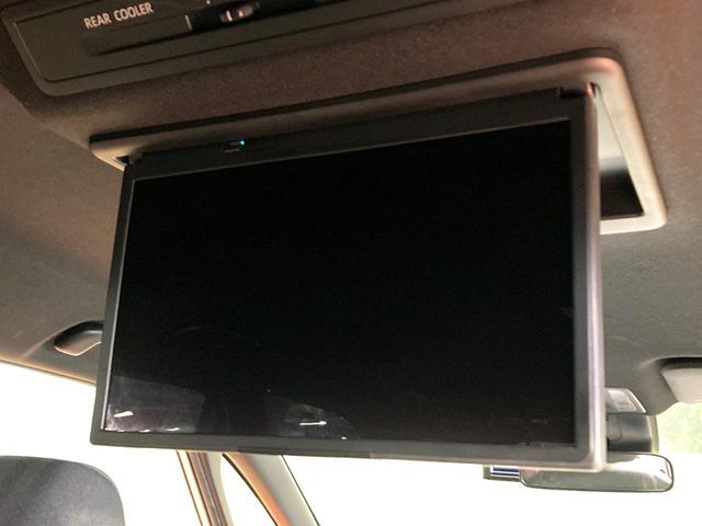 TOYOTA VOXY 2023 Image 31