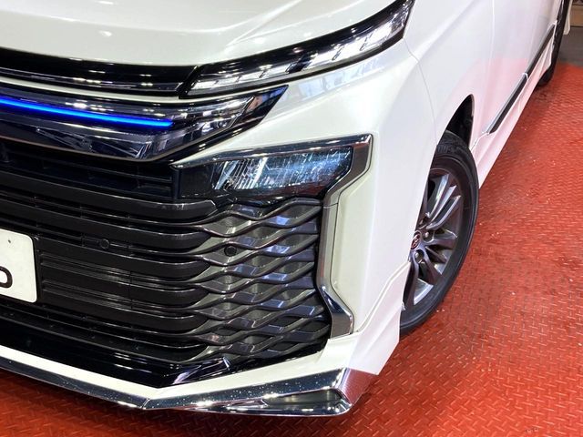 TOYOTA VOXY 2023 Image 31