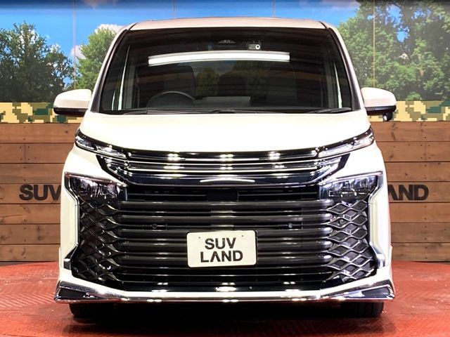 TOYOTA VOXY 2023 Image 31