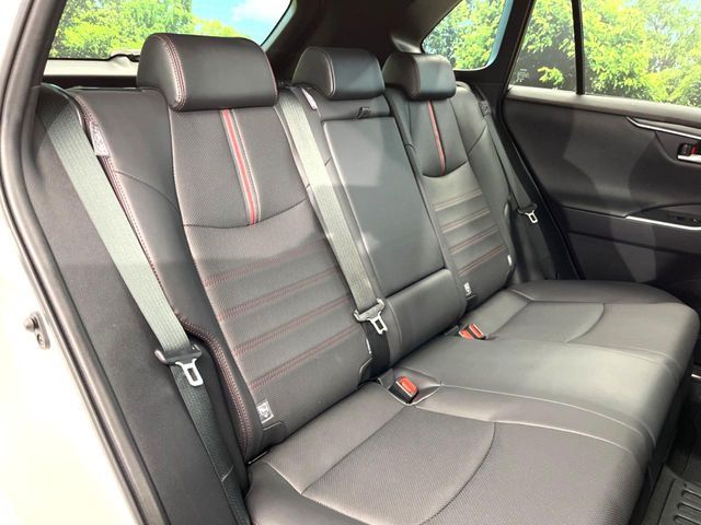 TOYOTA RAV4 PHV 2021 Image 31