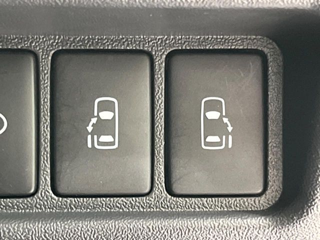 TOYOTA HIACE VAN 2WD 2022 Image 31