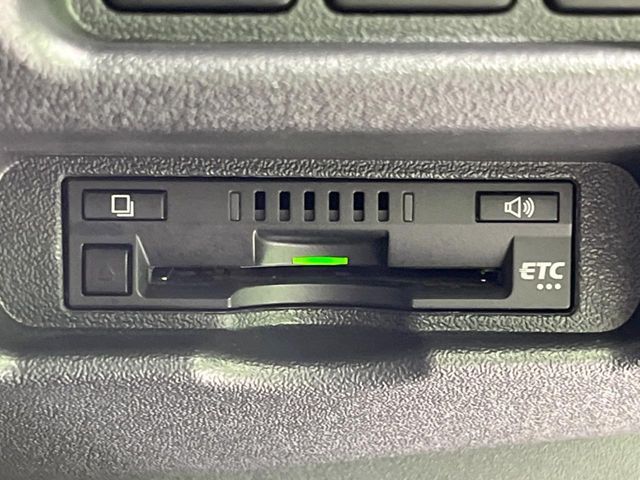 TOYOTA HIACE VAN 2WD 2022 Image 31