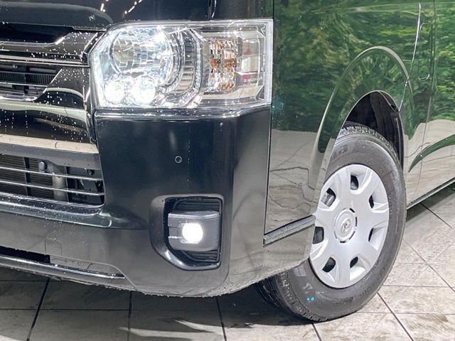 TOYOTA HIACE VAN 2WD 2022 Image 31