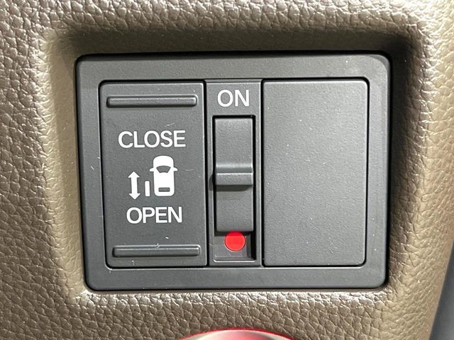 HONDA N BOX 4WD 2023 Image 31