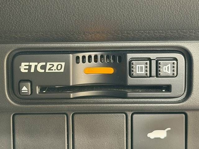 HONDA ZR-V E:HEV 2023 Image 31