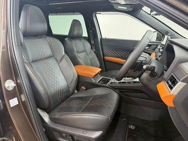 MITSUBISHI OUTLANDER PHEV 2022 Image 31