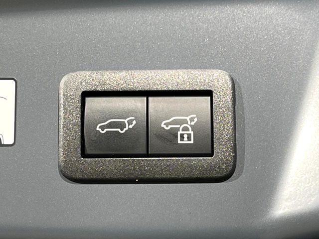 TOYOTA PRIUS 2023 Image 31