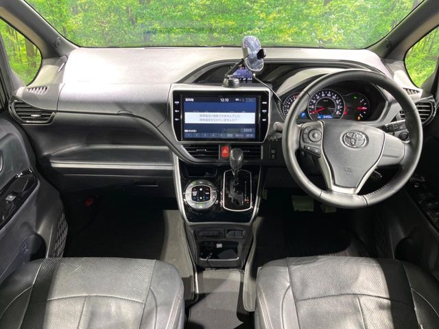 TOYOTA VOXY 2019 Image 31