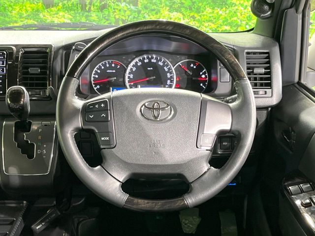 TOYOTA HIACE VAN 2WD 2019 Image 31