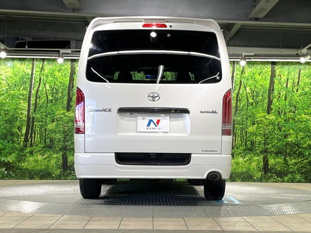 TOYOTA HIACE VAN 2WD 2019 Image 31