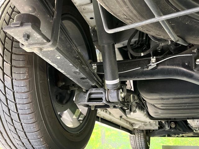 TOYOTA HIACE VAN 2WD 2019 Image 31