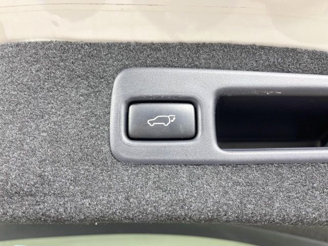 TOYOTA HARRIER 2WD 2018 Image 31