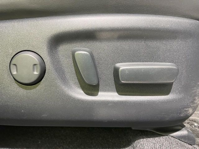 TOYOTA HARRIER 2WD 2018 Image 31